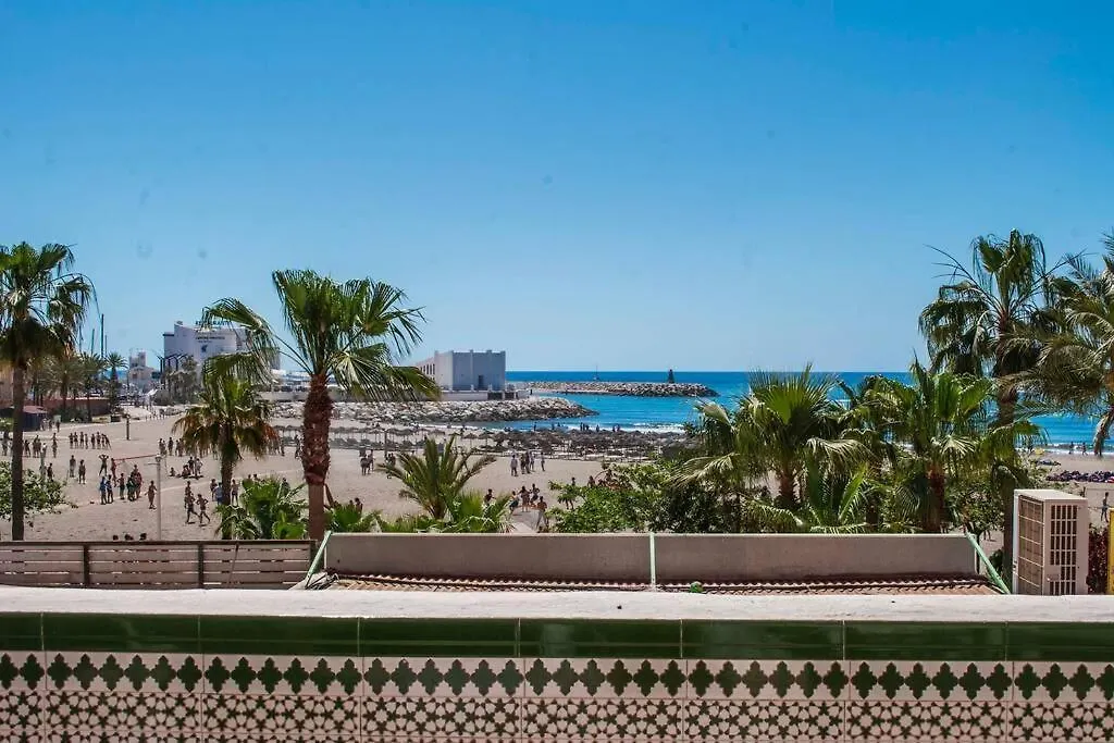 Apartment Beachfront Location In Benalmadena By Costarentals - Ref 70