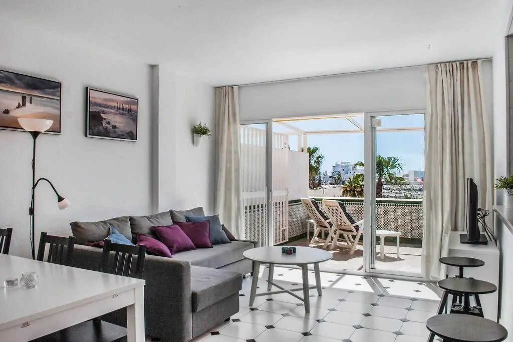 Beachfront Location In Benalmadena By Costarentals - Ref 70